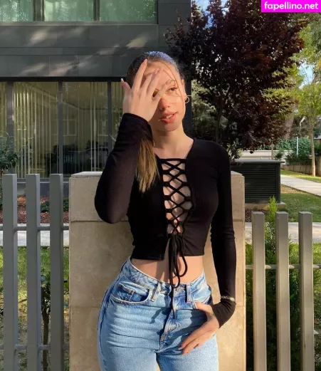 Melike Saygin OnlyFans Thumbnail #J5tdr1u8Hh