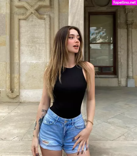 Melike Saygin OnlyFans Thumbnail #yhfz2ol7Sh
