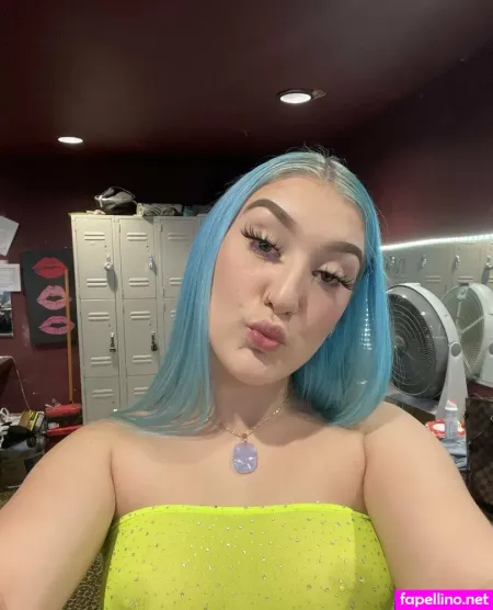 Melimclarenfree OnlyFans Thumbnail #VcZnFSijxU