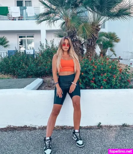 Melina Hoch OnlyFans Thumbnail #VIwBxj56r5