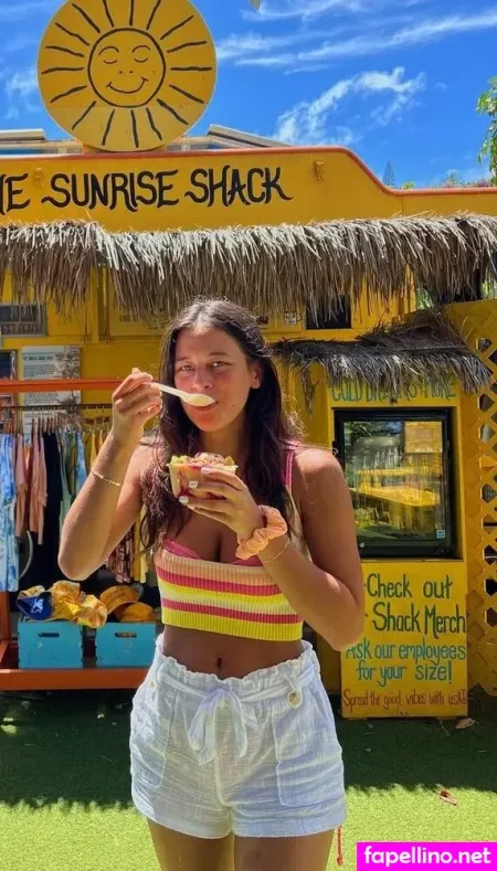 Melina Robotis OnlyFans Thumbnail #phRhRUkkrH