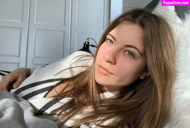 Melina Sophie OnlyFans Thumbnail #IPB3Ul9INM