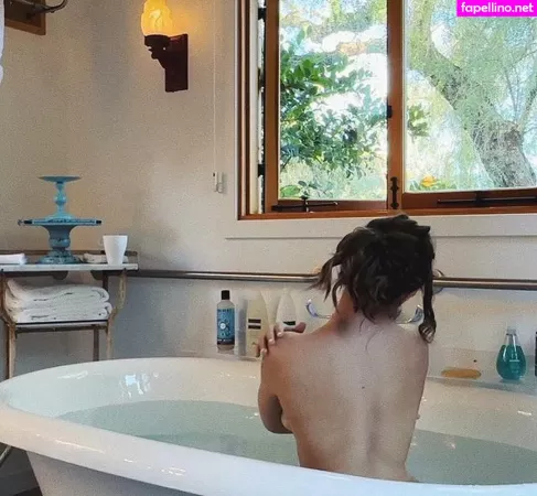 Melina OnlyFans Thumbnail #iwUqZ7qM40