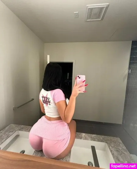 Meliriinx OnlyFans Thumbnail #JCLrd6DrEg