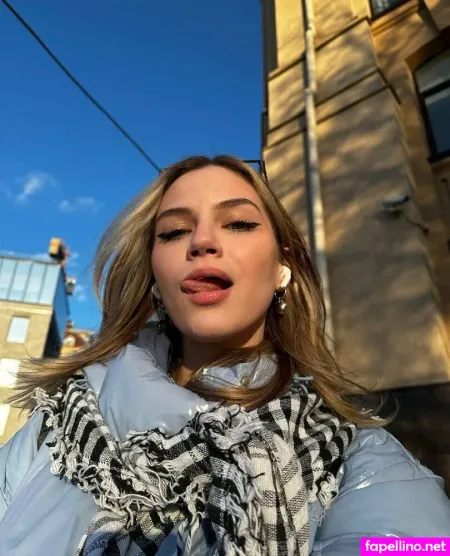 Melisa Ginger OnlyFans Thumbnail #1wYhMDSMxg