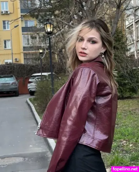 Melisa Ginger OnlyFans Thumbnail #Dmyh8ogTnQ