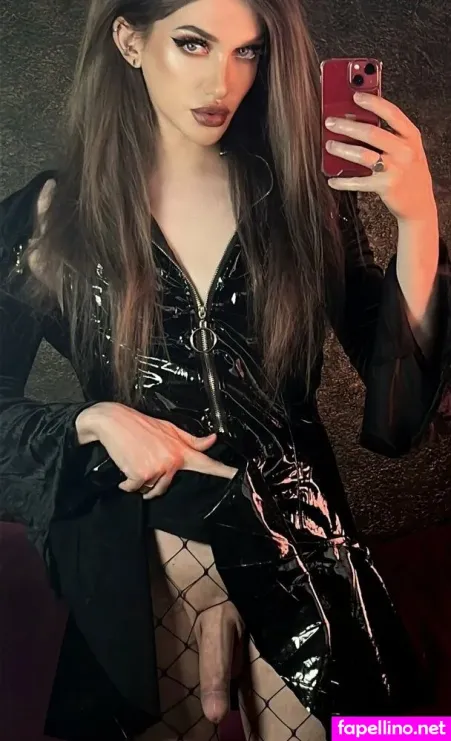 Melisandre OnlyFans Thumbnail #A7tNKt1yWd