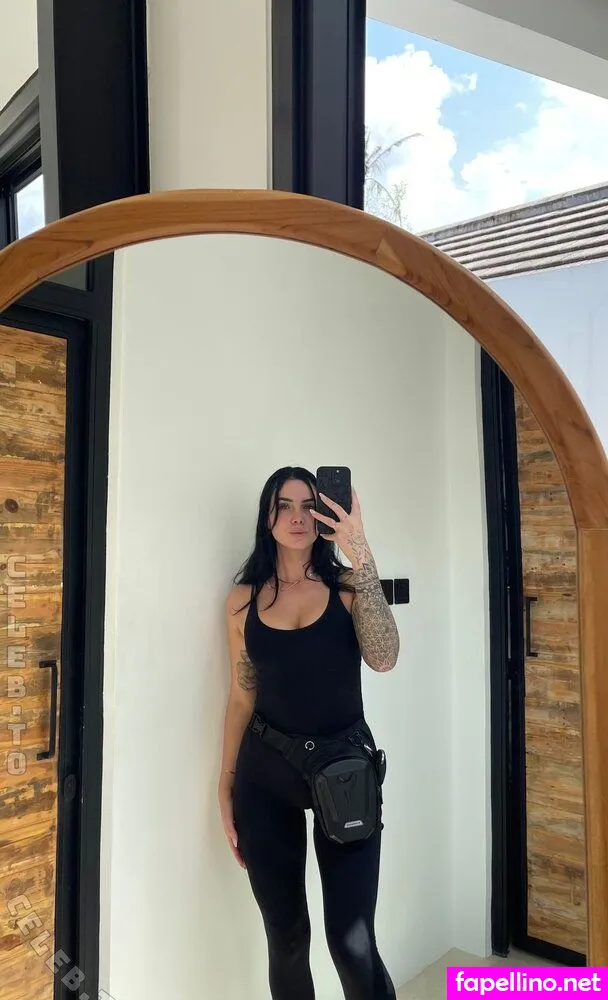 itzmel, melissa.around, mrs.tinkermel Nude Leaked OnlyFans Photo #ACRl9j9Ihu