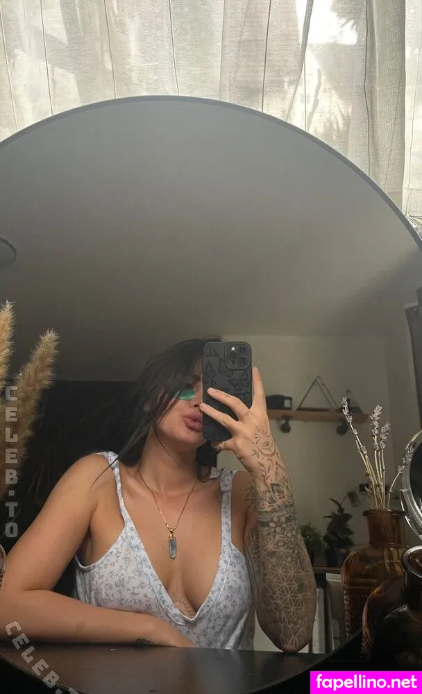 itzmel, melissa.around, mrs.tinkermel Nude Leaked OnlyFans Photo #Y7hLAYONmP