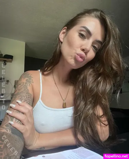 Melissa Around OnlyFans Thumbnail #ikhkbm3Pir