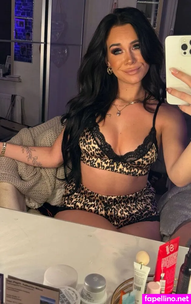 mel.crstn Nude Leaked OnlyFans Photo #SXIaEfQKOU