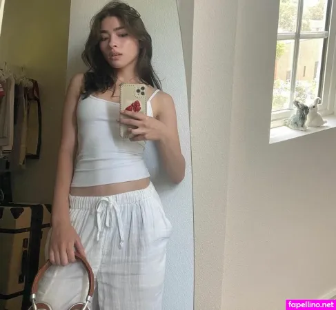 Melissa Collazo OnlyFans Thumbnail #yd78O5uu0f