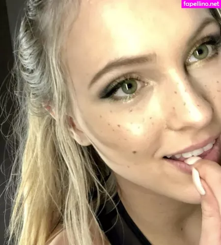 Melissa Danilov OnlyFans Thumbnail #7IKCVTBEue