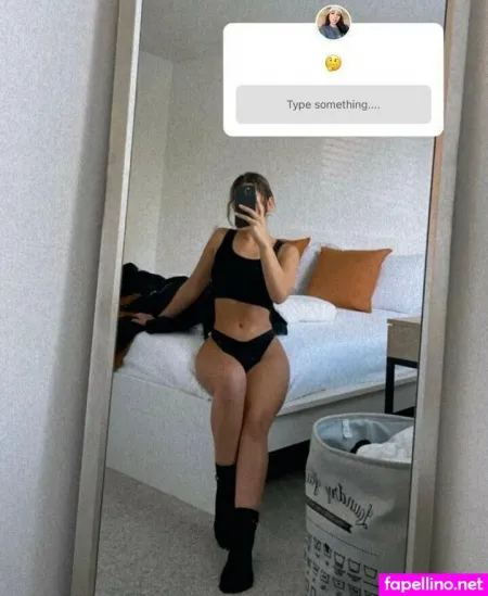 Melissa Estrella OnlyFans Thumbnail #GfoUWfreFv