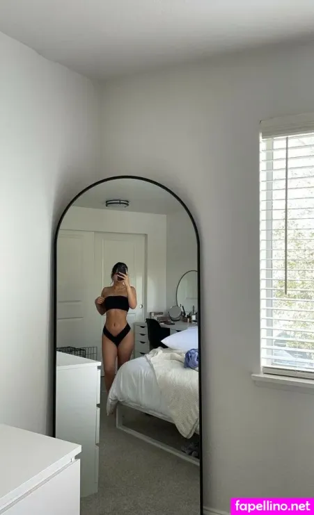 Melissa Estrella OnlyFans Thumbnail #puCYbgDKBj