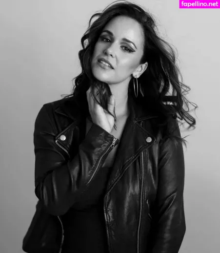 Melissa Fumero OnlyFans Thumbnail #b9C9XxH573