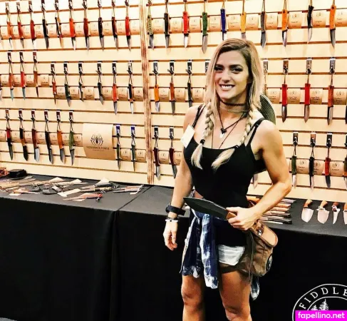 Melissa Miller OnlyFans Thumbnail #XwxRa0re3u