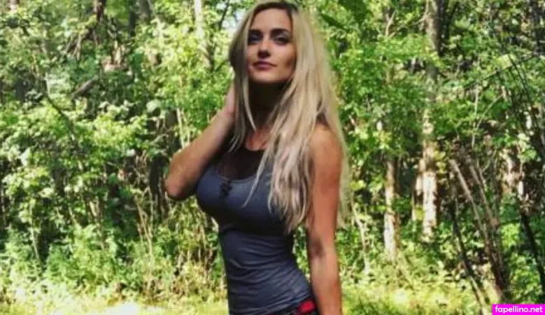 Melissa Miller OnlyFans Thumbnail #c6EoAcKOfq