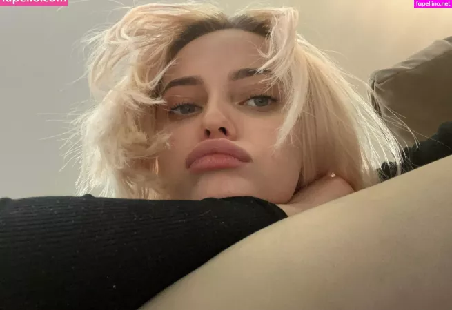 Melissa Mur OnlyFans Thumbnail #tTyMMANBG9