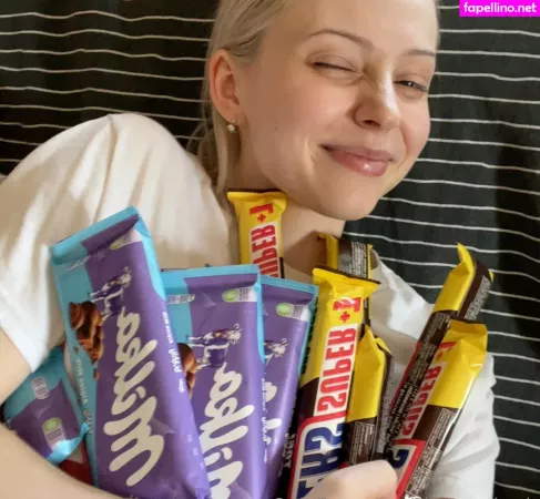 Melissa Mur OnlyFans Thumbnail #zjOwTxEJun