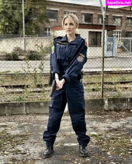 Melissa Naschenweng OnlyFans Thumbnail #1OLUMSatdn