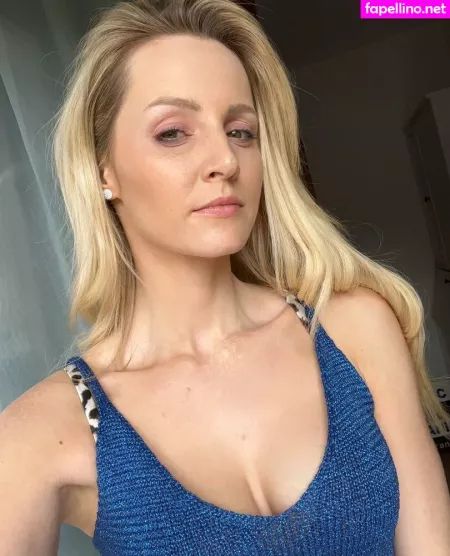 Melissa Naschenweng OnlyFans Thumbnail #h3PUCUfrja