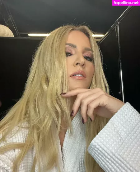 Melissa Naschenweng OnlyFans Thumbnail #kTQJ5Vpqm3