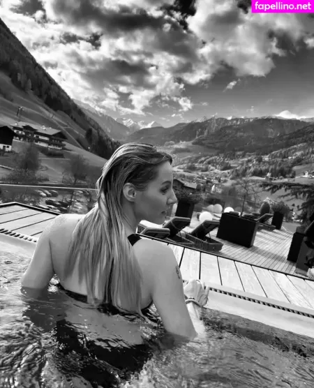 Melissa Naschenweng OnlyFans Thumbnail #nrIqHoN7cI