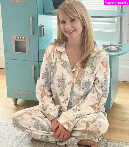 Melissa Rauch OnlyFans Thumbnail #0TC1bzMFsO