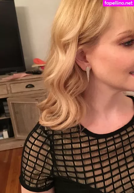 Melissa Rauch OnlyFans Thumbnail #o4zlITn7cu