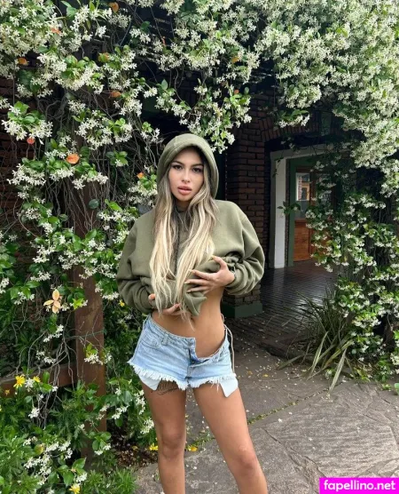 Melissa Sinclair OnlyFans Thumbnail #RldgmU9YMl