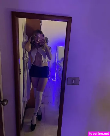 Melissabaexxx OnlyFans Thumbnail #Q3C8M0kFmX