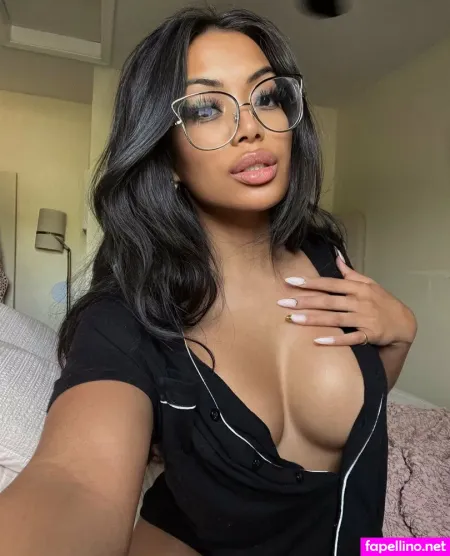 Melissacalangi OnlyFans Thumbnail #Q40GhcqLEn