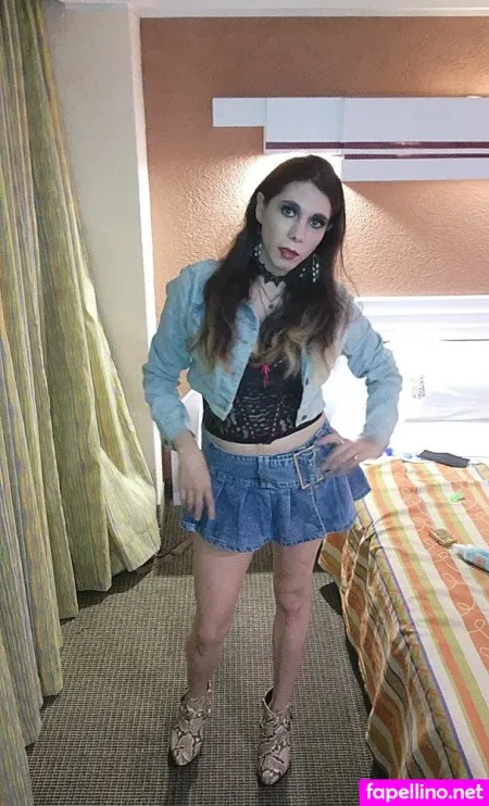 Melissadavol OnlyFans Thumbnail #j6yTAoCAxH