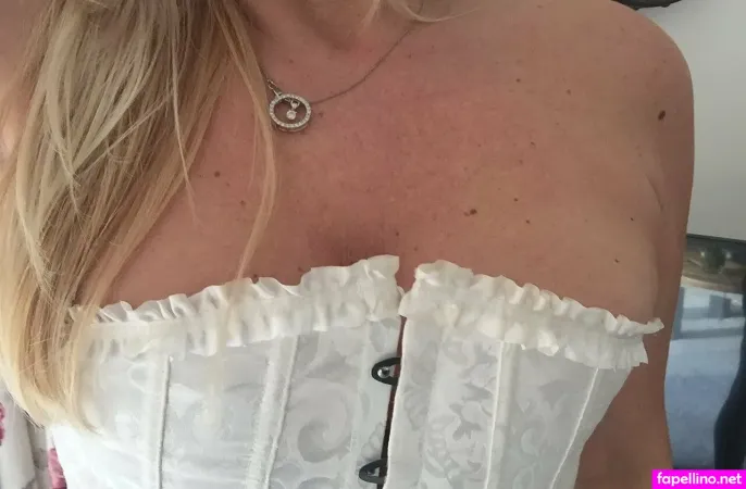 Melissajamesfree OnlyFans Thumbnail #nl8CkJ02ti