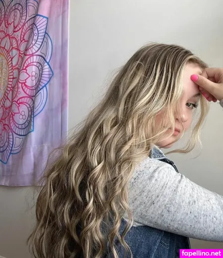 Melissapreslee OnlyFans Thumbnail #GehMVL2LeY