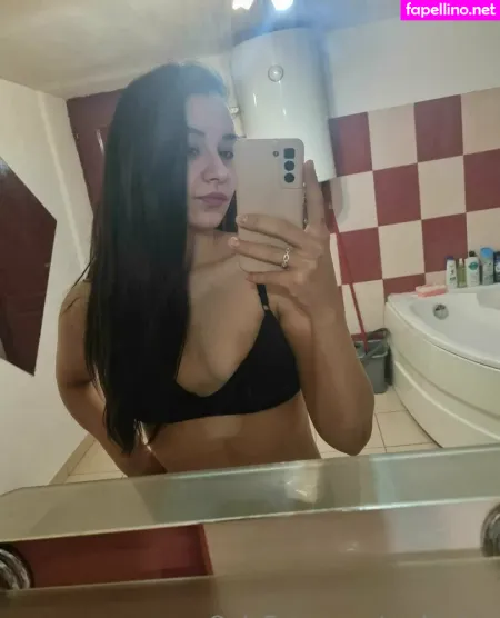 Melissina OnlyFans Thumbnail #IlyG3w5TjN