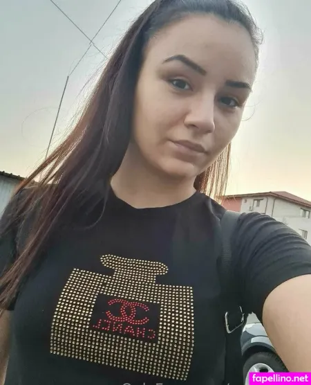 Melissina2 OnlyFans Thumbnail #7en2uv3d2c