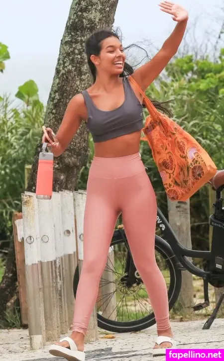 Mell Muzzillo OnlyFans Thumbnail #MeuMfjtRUM