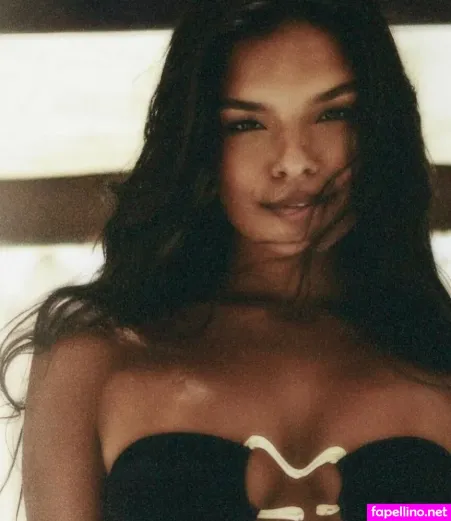 Mell Muzzillo OnlyFans Thumbnail #n7SC0eQyu1