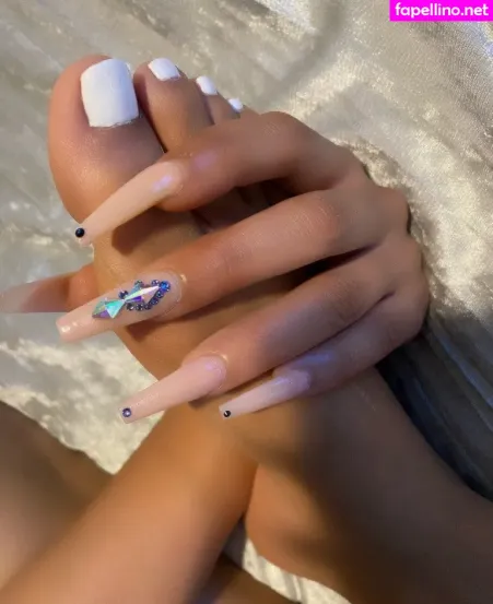 Mellabarbiee OnlyFans Thumbnail #hh8M788fCm