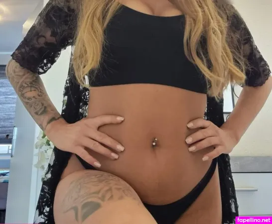 Mellashz OnlyFans Thumbnail #0JtzypuwjD