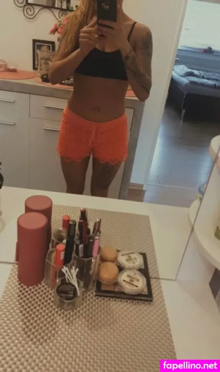 Mellashz OnlyFans Thumbnail #564WWFtp0s