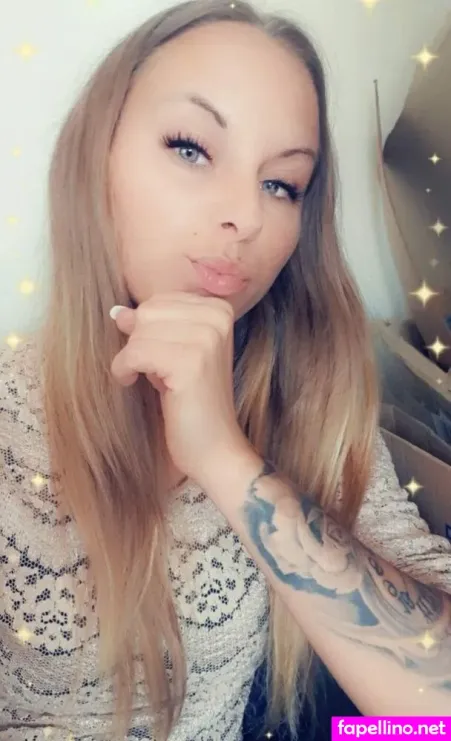 Mellashz OnlyFans Thumbnail #Qv0JxLkxWv