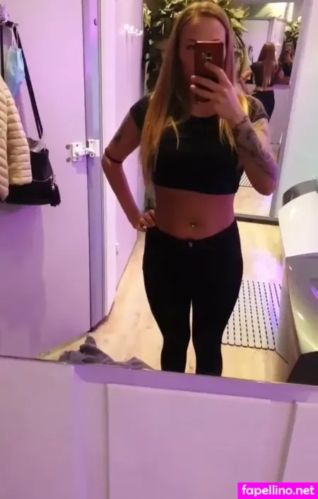 Mellashz OnlyFans Thumbnail #zAE8nagaBk