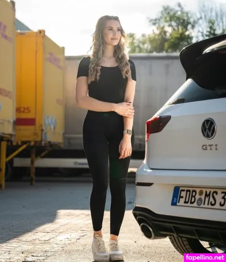 Melli Sk OnlyFans Thumbnail #Kb8wVHk6Fn