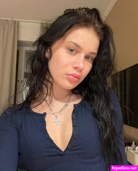 Melliele1 OnlyFans Thumbnail #EJplL7pbdx