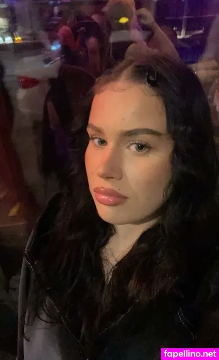 Melliele1 OnlyFans Thumbnail #T6GkGyNk9q