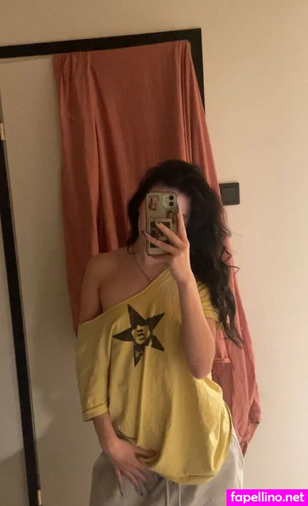 melliele1 Nude Leaked OnlyFans Photo #daqFm4UzIS