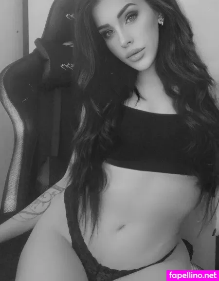 Mellyarmy OnlyFans Thumbnail #JxDKokJfRd
